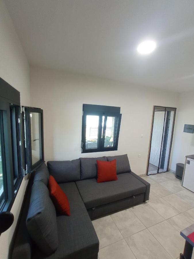 Nikos & Patras Houses Nea Plagia Exterior photo